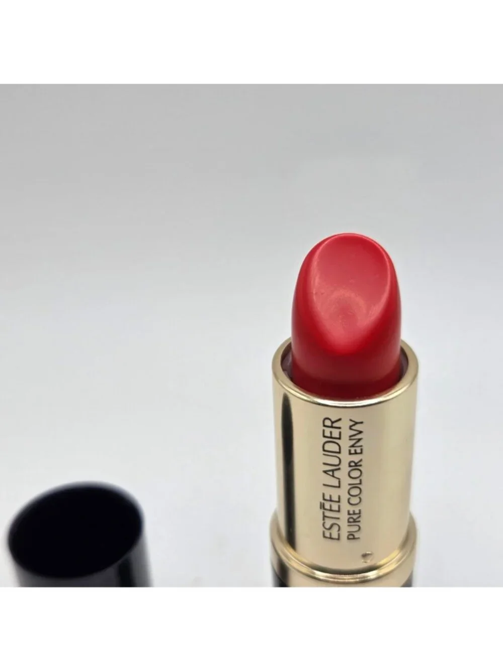 Estee Lauder Pure Color Envy Uninhibited Sculpting Lipstick Full Size 321 NEW